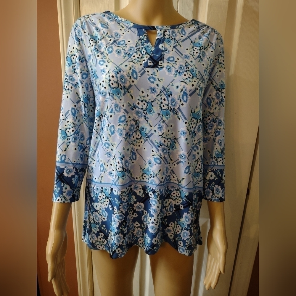 Links women's blue and white floral blouse shirt top size small